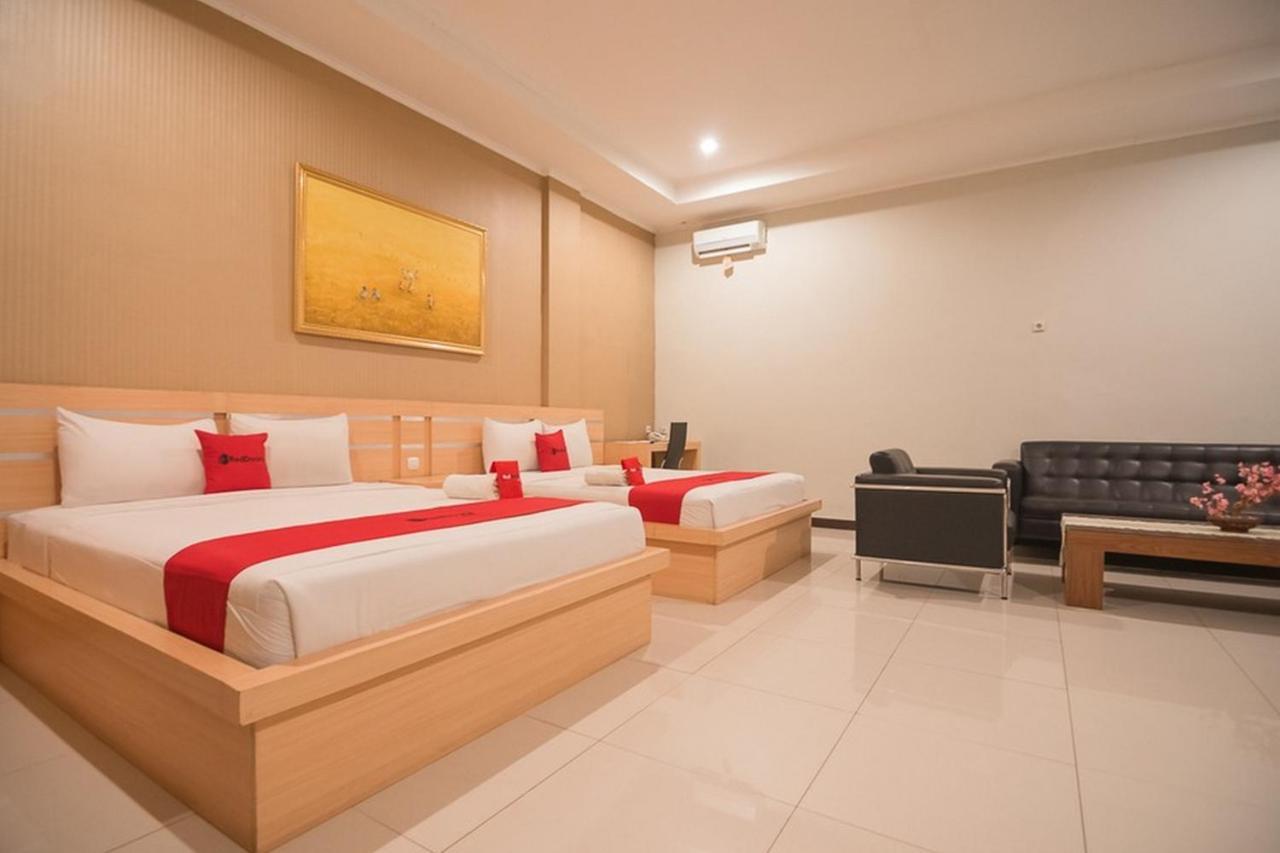 Reddoorz Near Lembang Park & Zoo 2 Hotel Exterior photo