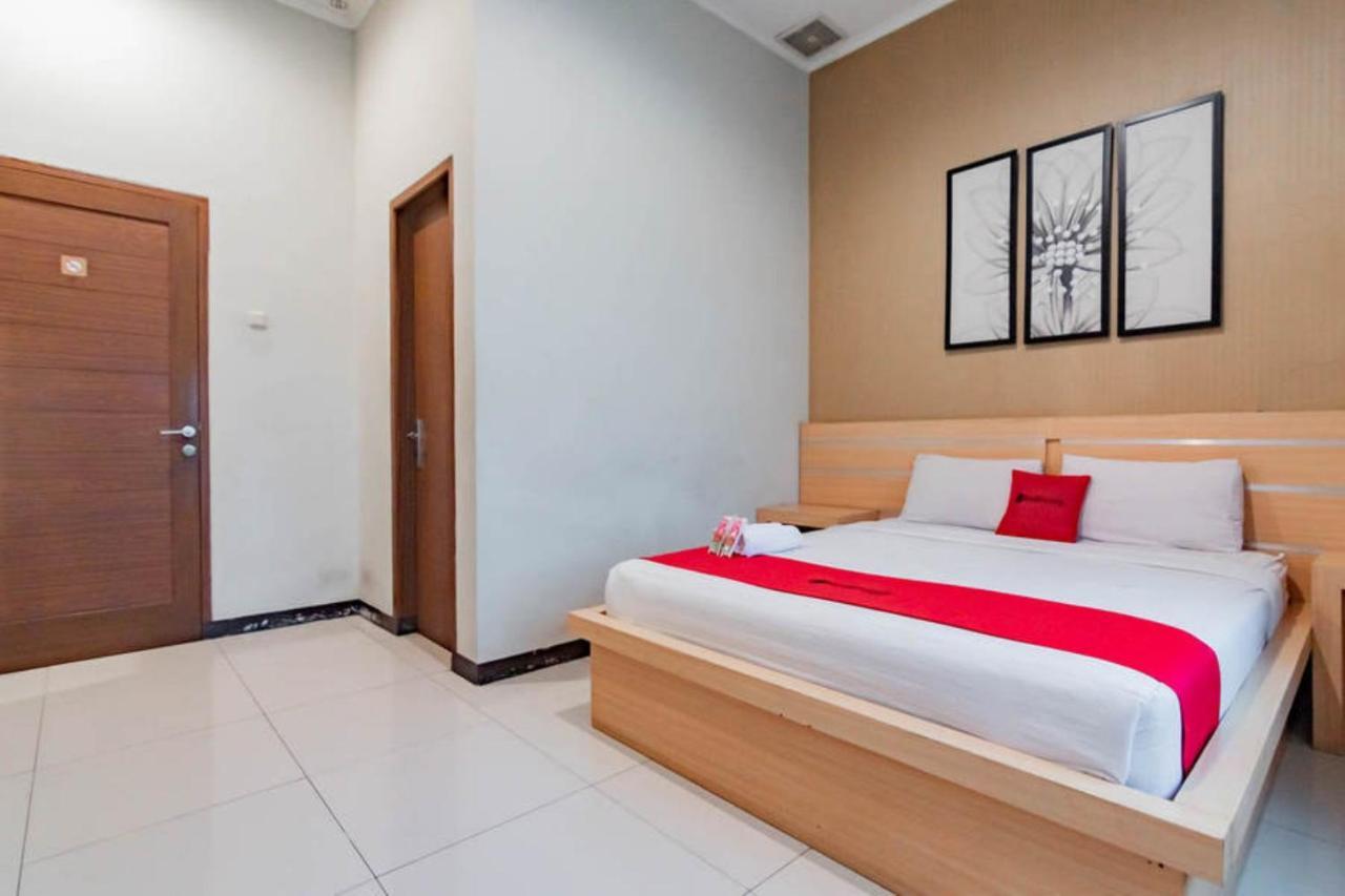 Reddoorz Near Lembang Park & Zoo 2 Hotel Exterior photo